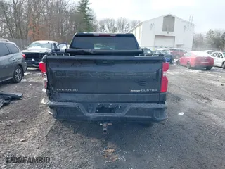 2021 Chevrolet Silverado 1500 Custom with VIN 1GCPYBEH3MZ171294, listed as a IAAI auction lot 41007489 with 67,801 mi miles. Bid and sale history available at carsss.com. Image 16.