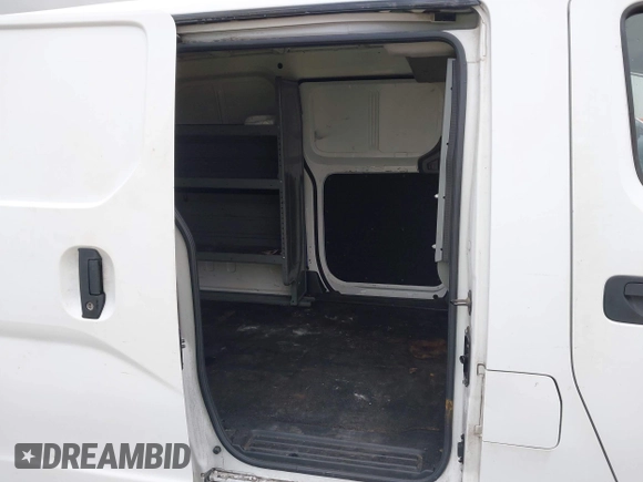 2018 Nissan NV200 S with VIN 3N6CM0KN4JK691809, listed as a IAAI auction lot 41945698 with 186,182 mi miles and . Bid and sale history available at DreamBid. Image 8.