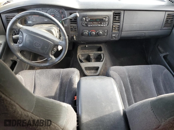 2004 Dodge Dakota SLT with VIN 1D7HG42N74S687010, listed as a Copart auction lot 46984265 with 249,297 mi miles and Salvage Title. Bid and sale history available at carsss.com. Image 8.