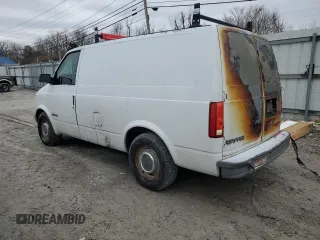 1995 GMC Safari Cargo with VIN 1GTDM19W6SB504983, listed as a Copart auction lot 47898775 with 440,250 mi miles and Salvage Title. Bid and sale history available at carsss.com. Image 2.
