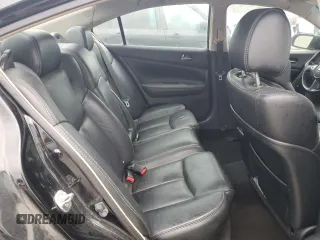 2013 Nissan Maxima SV z VIN 1N4AA5AP6DC843740, wystawiony jako Copart lot #85553554 z przebiegiem 169 418 mil mil oraz Szkoda całkowita • Salvage title. Historia ofert i sprzedaży dostępna na DreamBid. Obrazek 10.