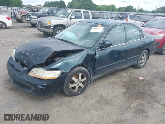 2000 Honda Accord SE with VIN 1HGCG5677YA117267, listed as a IAAI auction lot 42340016 with Not provided miles and . Bid and sale history available at DreamBid. Image 2.