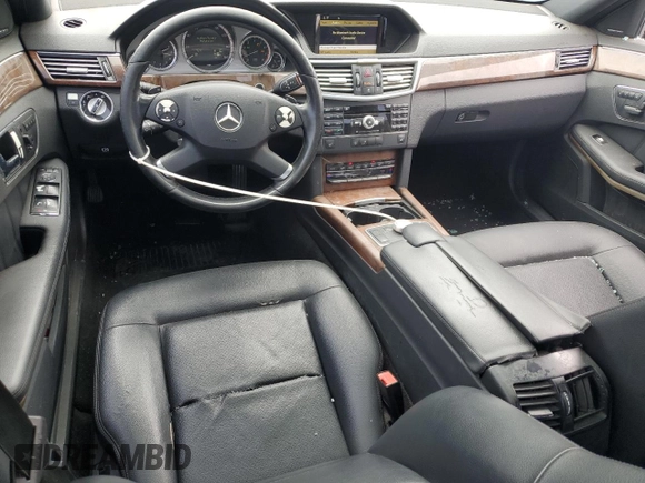 2010 Mercedes-Benz E 350 Luxury с VIN WDDHF5GB3AA168674, выставлен на аукционе Copart как лот 55234375 с пробегом 151 335 миль миль и Списание • Salvage title. История ставок и продаж доступна на DreamBid. Изображение 8.