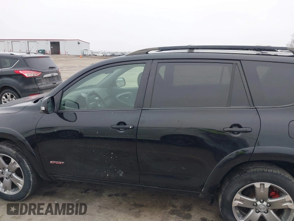 2010 Toyota RAV4 Sport с VIN JTMRK4DV0A5094237, выставлен на аукционе IAAI как лот 41184828 с пробегом 250 343 миль миль и . История ставок и продаж доступна на DreamBid. Изображение 15.