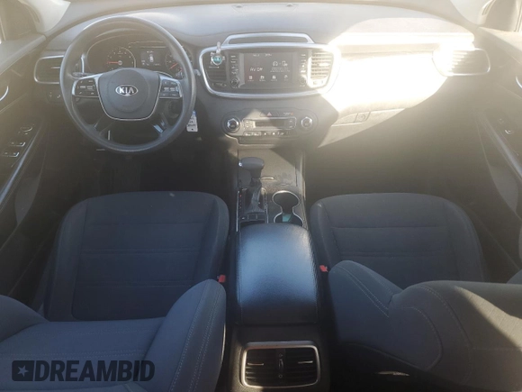 2019 Kia Sorento LX with VIN 5XYPG4A55KG455080, listed as a Copart auction lot 46253135 with 112,415 mi miles and Salvage Title. Bid and sale history available at DreamBid. Image 8.