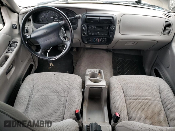 2000 Ford Explorer XLS z VIN 1FMZU72X5YZC21823, wystawiony jako Copart lot #45025955 z przebiegiem 185 511 mil mil oraz Szkoda całkowita • Salvage title. Historia ofert i sprzedaży dostępna na DreamBid. Obrazek 8.
