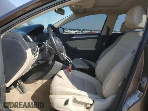 2013 Volkswagen Jetta TDI w/Premium with VIN 3VW3L7AJ0DM243361, listed as a Copart auction lot 76076604 with 226,137 mi miles and Salvage title. Bid and sale history available at DreamBid. Image 7.