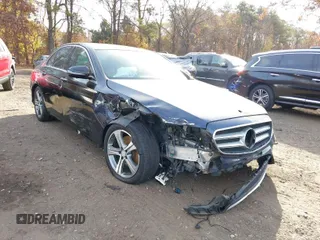 2017 Mercedes-Benz E-Class E 300 Luxury with VIN WDDZF4KB3HA108104, listed as a IAAI auction lot 40806522 with 56,053 mi miles. Bid and sale history available at carsss.com. Image 1.