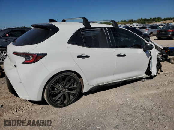 2022 Toyota Corolla Hatchback SE with VIN JTND4MBE5N3189994, listed as a Copart auction lot 68361523 with 22,038 mi miles and Salvage Title. Bid and sale history available at carsss.com. Image 3.