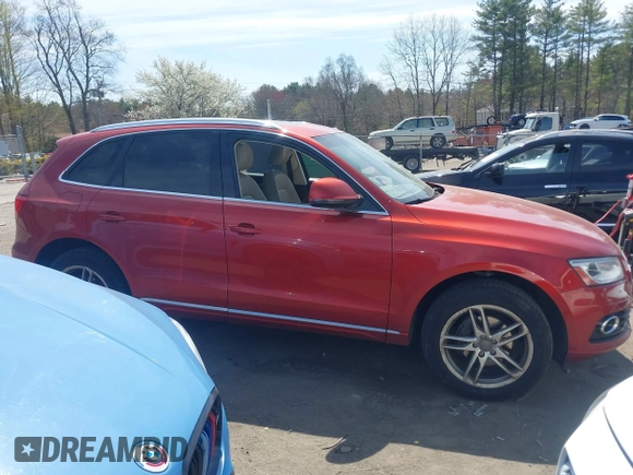 2014 Audi Q5 Premium Plus z VIN WA1LFAFP0EA035171, wystawiony jako IAAI lot #42093397 z przebiegiem 144 109 mil mil oraz . Historia ofert i sprzedaży dostępna na DreamBid. Obrazek 13.