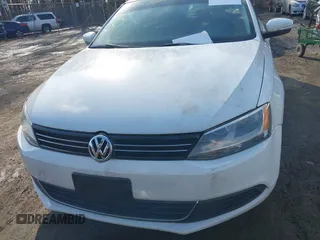 2014 Volkswagen Jetta TDI w/Premium/Nav with VIN 3VWLL7AJ0EM281741, listed as a IAAI auction lot 41508560 with 148,000 mi miles and . Bid and sale history available at DreamBid. Image 6.