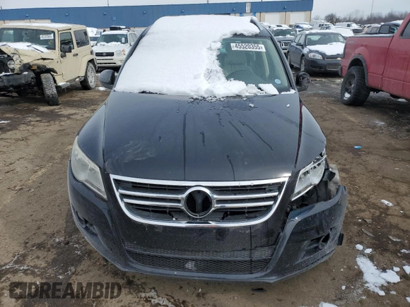 2010 Volkswagen Tiguan SEL with VIN WVGBV7AX9AW515233, listed as a Copart auction lot 45520355 with 140,946 mi miles and Clean Title. Bid and sale history available at DreamBid. Image 5.