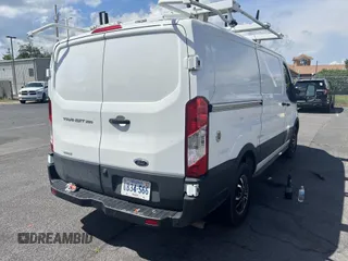 2021 Ford Transit с VIN 1FTBR1YG8MKA40049, выставлен на аукционе IAAI как лот 42843942 с пробегом 78 346 миль миль и . История ставок и продаж доступна на DreamBid. Изображение 9.