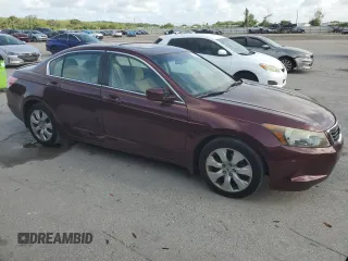 2010 Honda Accord EX z VIN 1HGCP2F72AA003813, wystawiony jako Copart lot #60043505 z przebiegiem 111 774 mil mil oraz Czysty tytuł • Clean title. Historia ofert i sprzedaży dostępna na DreamBid. Obrazek 4.