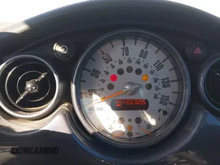 2003 MINI Hardtop with VIN WMWRC33413TC48601, listed as a IAAI auction lot 41418901 with 57,095 mi miles and . Bid and sale history available at DreamBid. Image 7.