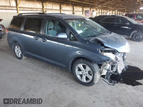 2014 Toyota Sienna LE AAS with VIN 5TDKK3DC3ES406304, listed as a Copart auction lot 54184135 with 164,658 mi miles and Salvage Title. Bid and sale history available at DreamBid. Image 4.