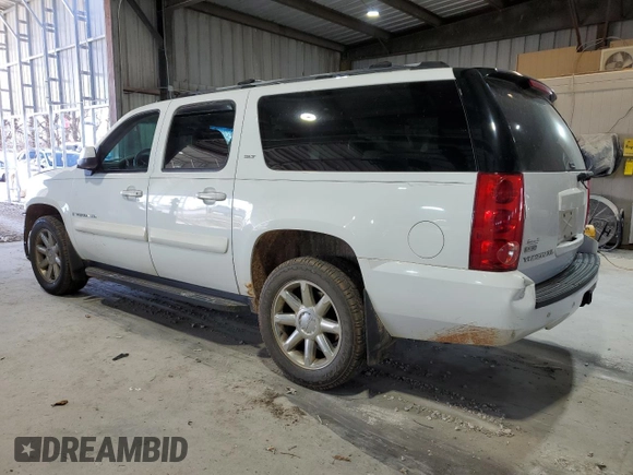 2007 GMC Yukon XL SLT with VIN 1GKFK16327J247671, listed as a Copart auction lot 48088245 with 201,157 mi miles and Salvage Title. Bid and sale history available at carsss.com. Image 2.