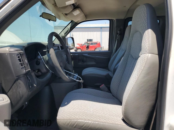 2007 Chevrolet Express Passenger z VIN 1GAHG39U971146710, wystawiony jako Copart lot #57608615 z przebiegiem 30 565 mil mil oraz Szkoda całkowita • Salvage title. Historia ofert i sprzedaży dostępna na DreamBid. Obrazek 7.