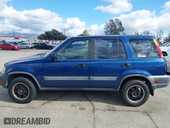 1998 Honda CR-V LX with VIN JHLRD1845WC068779, listed as a IAAI auction lot 41572198 with 191,503 mi miles. Bid and sale history available at carsss.com. Image 15.