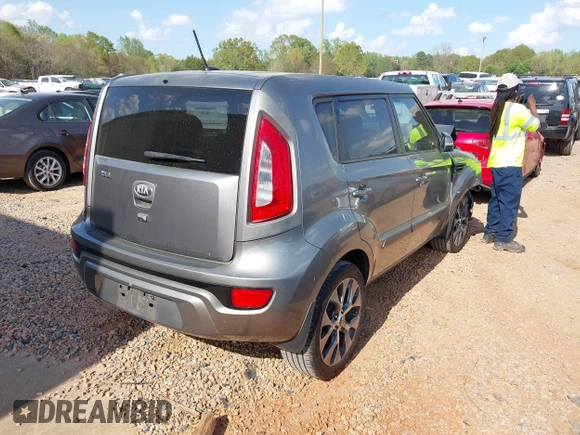 2013 Kia Soul + with VIN KNDJT2A61D7591186, listed as a IAAI auction lot 41962644 with 118,140 mi miles and . Bid and sale history available at DreamBid. Image 4.