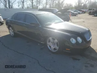 2006 Bentley Flying Spur z VIN SCBBR53W46C039793, wystawiony jako Copart lot #50169415 z przebiegiem 80 415 mil mil oraz Szkody całkowita. Historia ofert i sprzedaży dostępna na DreamBid. Obrazek 4.