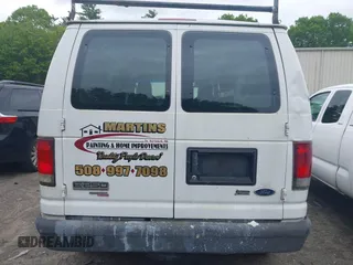 2011 Ford Econoline Cargo Commercial z VIN 1FTNE2EW0BDA59853, wystawiony jako IAAI lot #42347177 z przebiegiem 170 881 mil mil oraz . Historia ofert i sprzedaży dostępna na DreamBid. Obrazek 16.