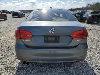 2014 Volkswagen Jetta TDI w/Premium/Nav с VIN 3VWLL7AJ7EM437287, выставлен на аукционе Copart как лот 42388315 с пробегом 169 380 миль миль и Списание • Salvage title. История ставок и продаж доступна на DreamBid. Изображение 6.