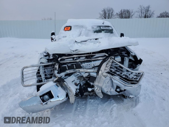 2017 Chevrolet Silverado 3500HD LT with VIN 1GC4KZCY3HF218153, listed as a Copart auction lot 42990405 with 0 mi miles and Salvage Title. Bid and sale history available at carsss.com. Image 5.