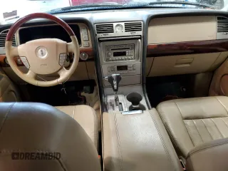 2006 Lincoln Navigator Luxury with VIN 5LMFU28596LJ25377, listed as a Copart auction lot 48731315 with 172,465 mi miles and Salvage Title. Bid and sale history available at carsss.com. Image 8.