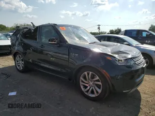 2017 Land Rover Discovery HSE with VIN SALRRBBV1HA039695, listed as a Copart auction lot 67060884 with 88,450 mi miles and Salvage Title. Bid and sale history available at carsss.com. Image 4.