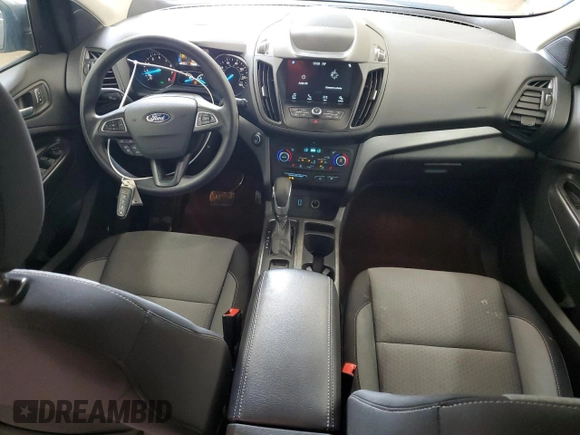 2019 Ford Escape SE z VIN 1FMCU0GD5KUC49556, wystawiony jako Copart lot #57911145 z przebiegiem 89 152 mil mil oraz Czysty tytuł • Clean title. Historia ofert i sprzedaży dostępna na DreamBid. Obrazek 8.