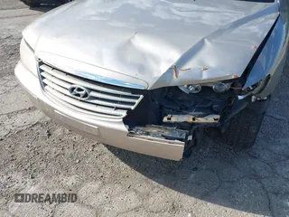 2008 Hyundai Azera Limited with VIN KMHFC46F68A333650, listed as a IAAI auction lot 42224987 with 105,229 mi miles and . Bid and sale history available at DreamBid. Image 6.