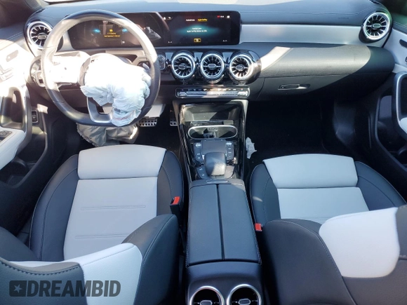 2023 Mercedes-Benz CLA 35 AMG z VIN W1K5J5BB2PN366611, wystawiony jako Copart lot #79304304 z przebiegiem 12 305 mil mil oraz Szkoda całkowita • Salvage title. Historia ofert i sprzedaży dostępna na DreamBid. Obrazek 8.