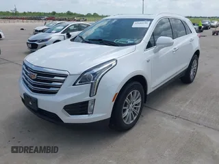 2017 Cadillac XT5 Luxury FWD z VIN 1GYKNBRS0HZ194069, wystawiony jako IAAI lot #42688346 z przebiegiem Nie podano mil oraz . Historia ofert i sprzedaży dostępna na DreamBid. Obrazek 2.