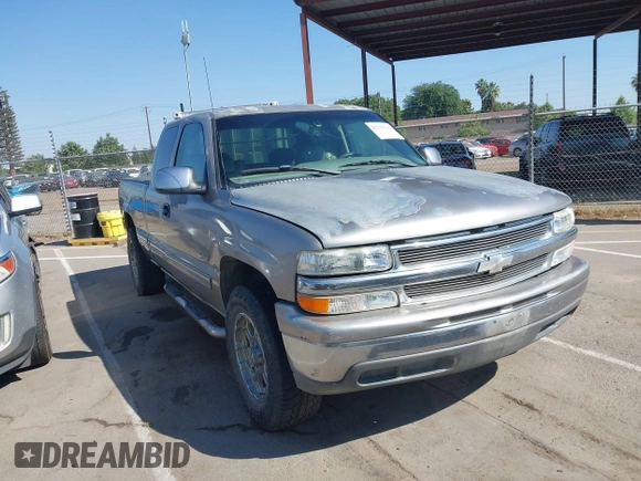 2000 Chevrolet Silverado 1500 LT with VIN 1GCEK19T2YE386163, listed as a IAAI auction lot 42229742 with 251,756 mi miles and . Bid and sale history available at DreamBid. Image 1.