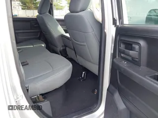 2014 Ram 1500 Express z VIN 1C6RR7FTXES136971, wystawiony jako IAAI lot #41845334 z przebiegiem 94 893 mil mil oraz . Historia ofert i sprzedaży dostępna na DreamBid. Obrazek 8.