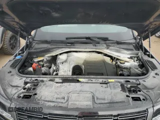 2024 Land Rover Range Rover Sport Dynamic SE with VIN SAL1L9FU3RA175238, listed as a Copart auction lot 68252214 with Not provided miles and Salvage title. Bid and sale history available at DreamBid. Image 12.