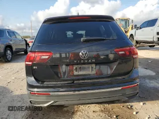 2022 Volkswagen Tiguan SE with VIN 3VV3B7AX2NM026049, listed as a Copart auction lot 43441145 with 27,816 mi miles and Salvage Title. Bid and sale history available at DreamBid. Image 6.