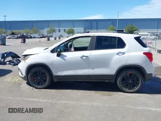 2019 Chevrolet Trax LT z VIN 3GNCJLSB6KL149942, wystawiony jako IAAI lot #42013676 z przebiegiem 116 452 mil mil oraz . Historia ofert i sprzedaży dostępna na DreamBid. Obrazek 14.