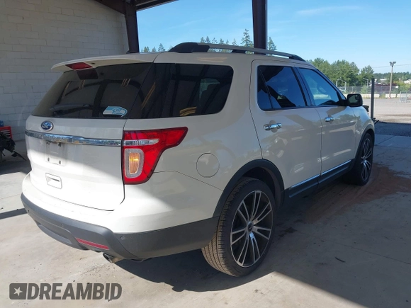 2011 Ford Explorer XLT z VIN 1FMHK7D87BGA28339, wystawiony jako IAAI lot #42355320 z przebiegiem 205 371 mil mil oraz . Historia ofert i sprzedaży dostępna na DreamBid. Obrazek 4.