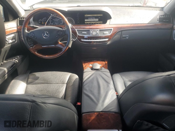 2010 Mercedes-Benz S 400 with VIN WDDNG9FBXAA318000, listed as a Copart auction lot 50596055 with 81,826 mi miles and Clean Title. Bid and sale history available at DreamBid. Image 8.