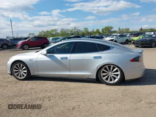 2012 Tesla Model S Performance with VIN 5YJSA1DP3CFP01348, listed as a IAAI auction lot 42185490 with 181,217 mi miles and . Bid and sale history available at DreamBid. Image 13.