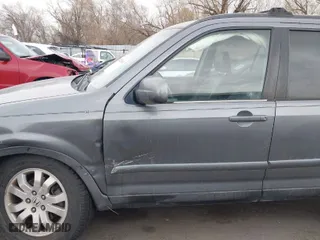 2005 Honda CR-V EX SE with VIN SHSRD78975U325169, listed as a IAAI auction lot 41885641 with 240,931 mi miles. Bid and sale history available at carsss.com. Image 6.