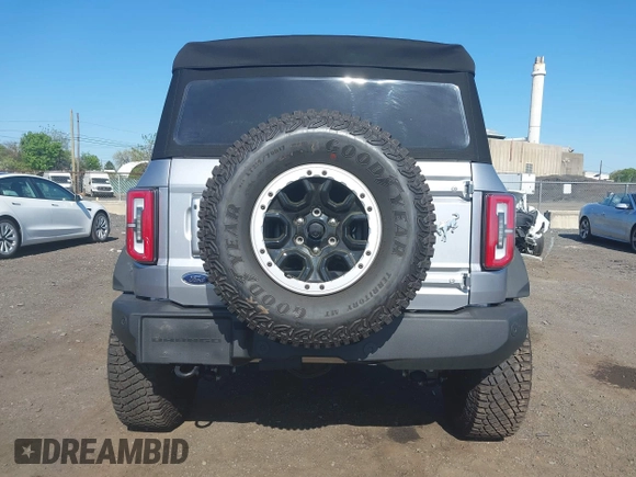 2024 Ford Bronco Outer Banks with VIN 1FMDE8BH9RLA87599, listed as a IAAI auction lot 42140524 with 2,606 mi miles and . Bid and sale history available at DreamBid. Image 16.