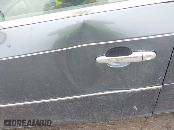 2011 Buick Lucerne CXL with VIN 1G4HC5EM0BU134274, listed as a IAAI auction lot 42217978 with 137,821 mi miles and . Bid and sale history available at carsss.com. Image 13.