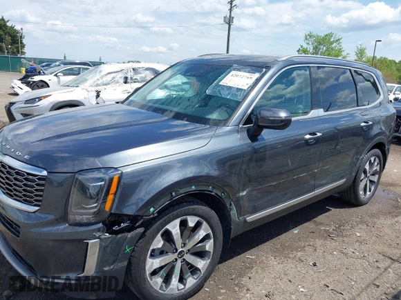 2020 Kia Telluride S with VIN 5XYP64HC7LG018450, listed as a IAAI auction lot 42072769 with 93,110 mi miles and . Bid and sale history available at DreamBid. Image 6.