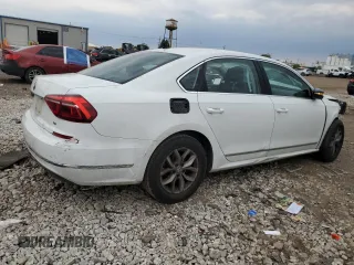 2017 Volkswagen Passat S with VIN 1VWAT7A39HC034393, listed as a Copart auction lot 58873325 with 112,084 mi miles and Salvage title. Bid and sale history available at DreamBid. Image 3.