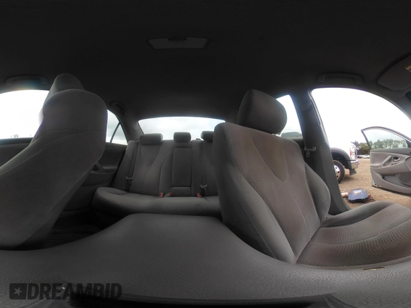 2011 Toyota Camry LE z VIN 4T1BF3EK5BU153063, wystawiony jako IAAI lot #40416479 z przebiegiem 192 289 mil mil oraz . Historia ofert i sprzedaży dostępna na DreamBid. Obrazek 18.