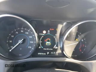 2020 Jaguar F-Pace 25t Premium z VIN SADCJ2FX2LA660652, wystawiony jako Copart lot #46742035 z przebiegiem 70 314 mil mil oraz Szkoda całkowita • Salvage title. Historia ofert i sprzedaży dostępna na DreamBid. Obrazek 9.