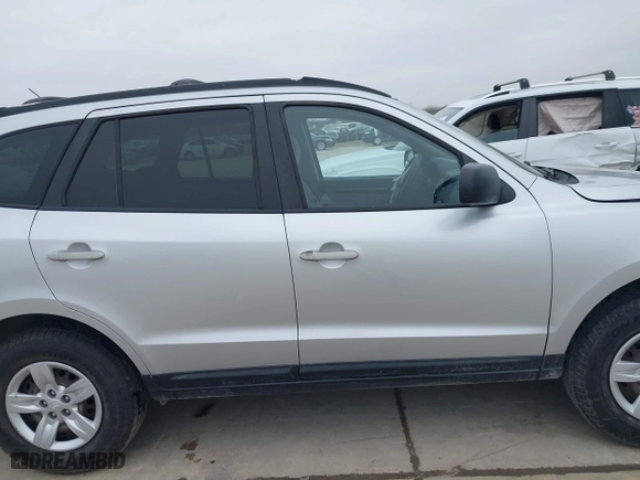 2009 Hyundai Santa Fe GLS with VIN 5NMSG13D49H256499, listed as a IAAI auction lot 41541870 with 265,610 mi miles. Bid and sale history available at carsss.com. Image 13.
